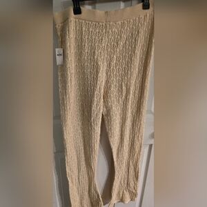 Old Navy Women's XL Cream Lace Pants. New With Tags